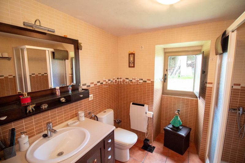 Foto 8bc8aa5d-10b0-467f-970e-aa89187539d3. Masia amb aparcament a Vilalba