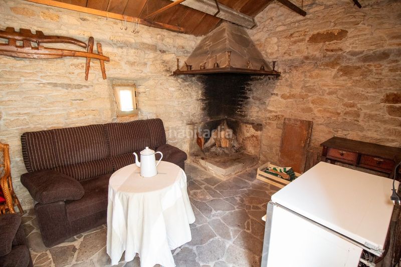 Foto e3507df5-6b9a-4650-8b63-03405dbcf726. Masia amb aparcament a Vilalba