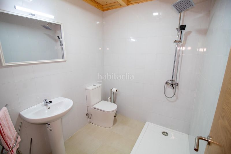 Foto f849825f-557e-4320-a5da-d49480016d97. Masia amb aparcament a Vilalba