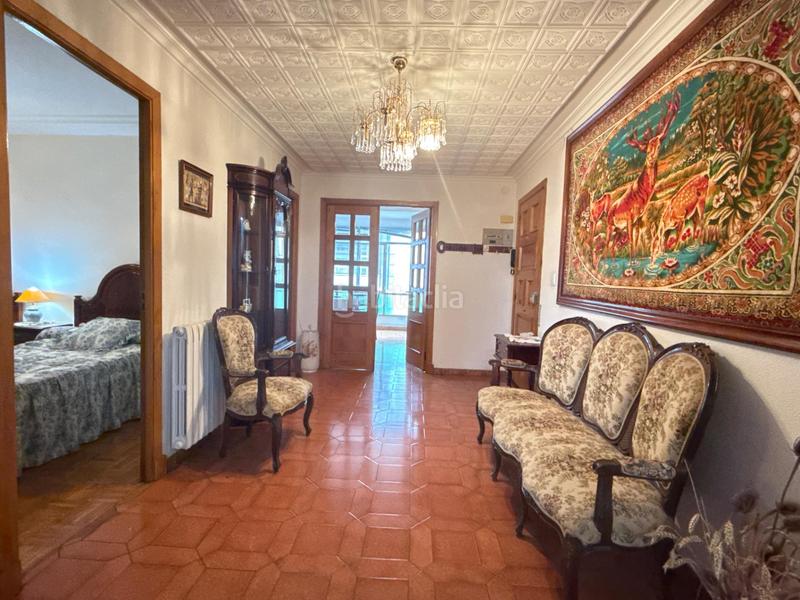 Foto 61a77b88-4d21-4c54-8f3e-98dde6e7ef96. Edificio en rua muralla 42 venta de casa unifamiliar en Verín