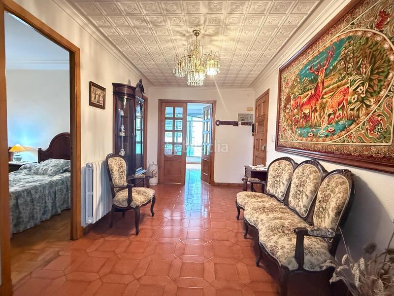 Foto 84f142eb-5e73-48ba-9088-049bd2cc16e6. Edificio en rua muralla 42 venta de casa unifamiliar en Verín