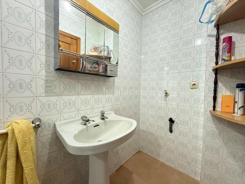 Foto b61d9763-b3dc-499a-afcd-e76b0ba75532. Edificio en rua muralla 42 venta de casa unifamiliar en Verín