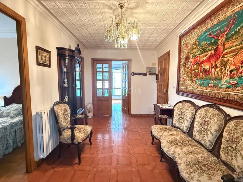 Foto 2ebbfda5-d93e-4f28-826a-758a6e9ae5fd. Edificio en rua muralla 42 venta de edificio con finca en Verín
