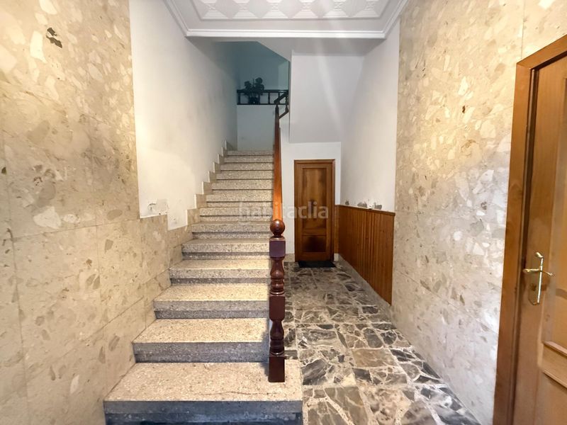 Foto 553a87d8-27d0-4ed3-89f2-ca84a85a2b70. Edificio en rua muralla 42 venta de edificio con finca en Verín