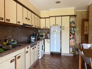 Casa a Monterrei. Venta de edificio