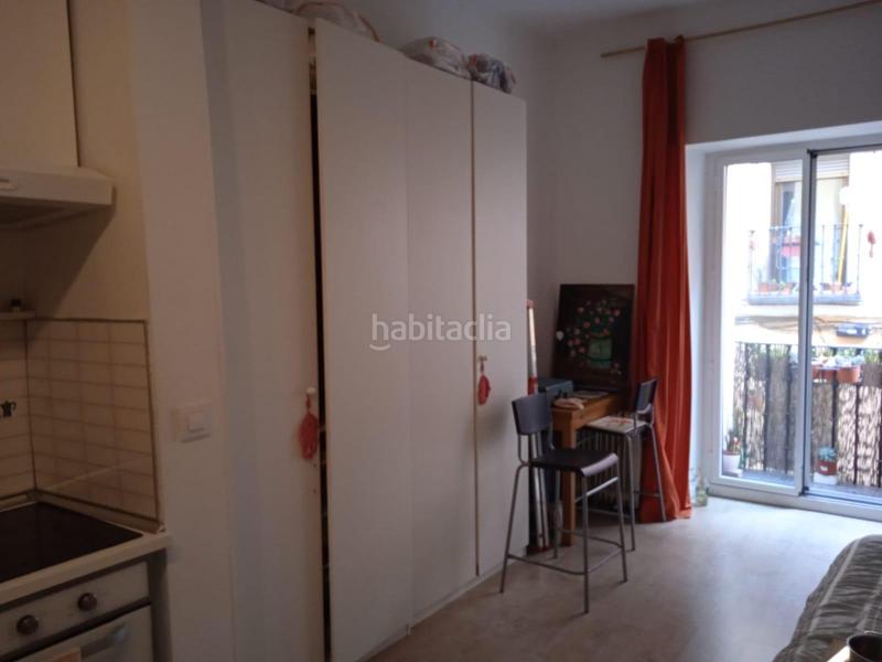 Foto 6b4eda24-9de6-497b-b8ad-cb946196b10c. Alquiler estudio en calle salitre 32 estudio en alquiler en el distrito centro en Madrid