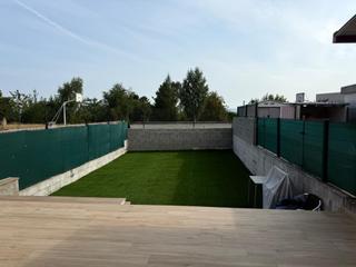 Maison jumelée à Sete-urb.monterrei 4. Adosado en monterrey, pereiro de aguiar  ideal para familias