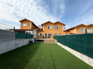 Casa adosada en Sete-urb.monterrei 4. Adosado en monterrey, pereiro de aguiar  ideal para familias