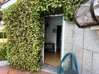 Casa en Venda (a)-san martio 71. Casa con terreno y piscina en a derrasa