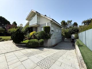Maison  Venda (a)-san martiño 71. Casa con terreno y piscina en a derrasa