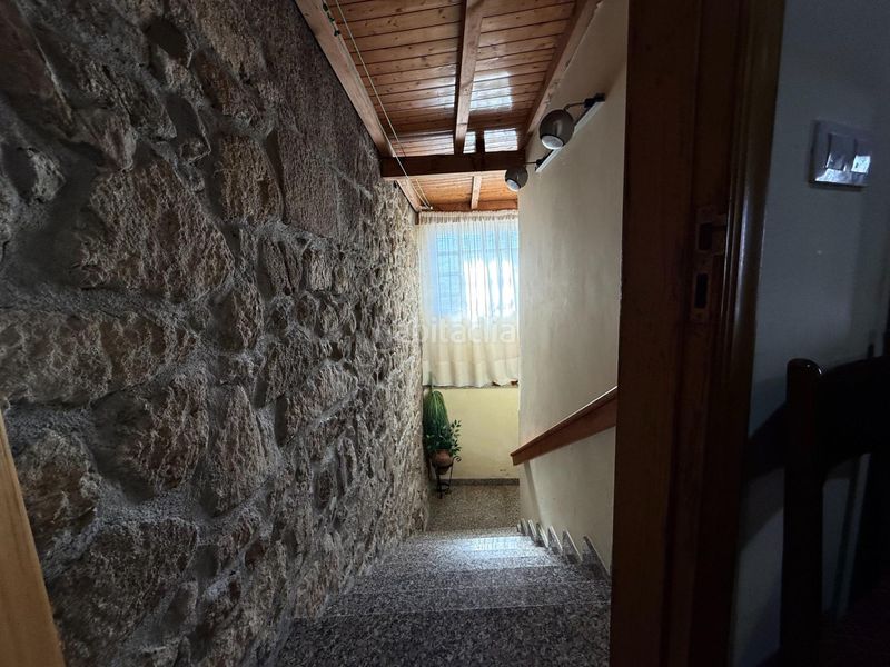 Foto 60e33f58-a8f6-42ac-a9ab-7139b045ba3c. Casa amb calefacció a Pantón