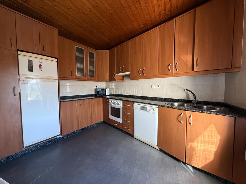 Foto 6264717b-5a8e-43a1-9439-ff7d8e66559c. Maison avec chauffage dans Pantón