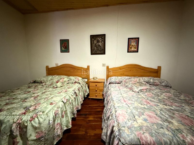Foto 9e915d35-b862-4200-94e8-2c8a12701ff5. Casa amb calefacció a Pantón