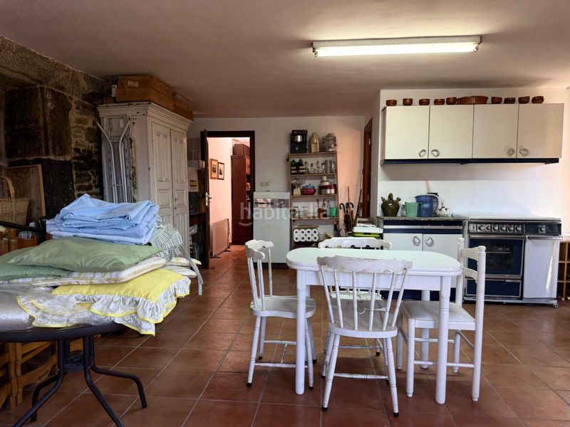 Foto 2f5d0cce-7cf3-4822-874e-49873e231ce1. Casa con parcheggio in Boborás