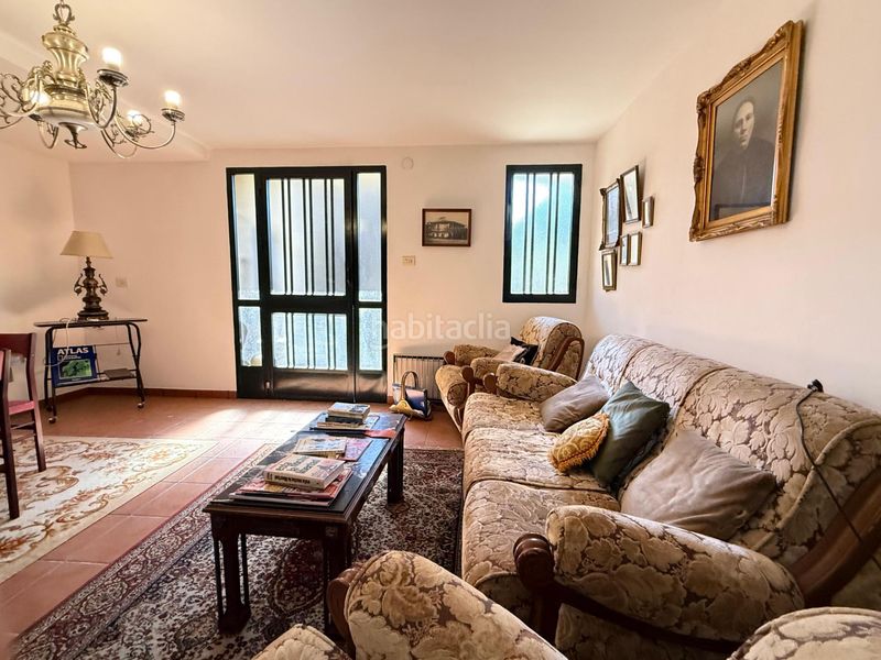 Foto d5284d10-15d9-424c-b347-9b2a9e257499. Casa con parcheggio in Boborás