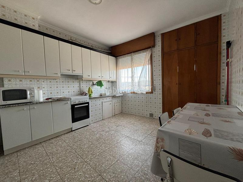 Foto e74f8c4b-1eae-4142-a7a3-bfe9e75d6fcd. Location appartement dans Universidad Ourense