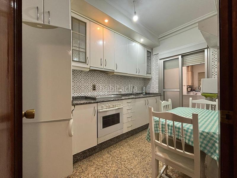 Foto b6167efe-9409-4fee-8dbc-dee9ecc18246. Rent flat with heating in A Ponte Ourense