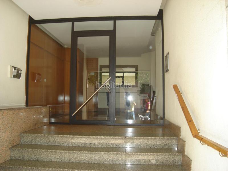 Foto 9eebb847-86e9-4783-ba6b-5fbca80e715b. Rent flat with heating in Casco Viejo Ourense