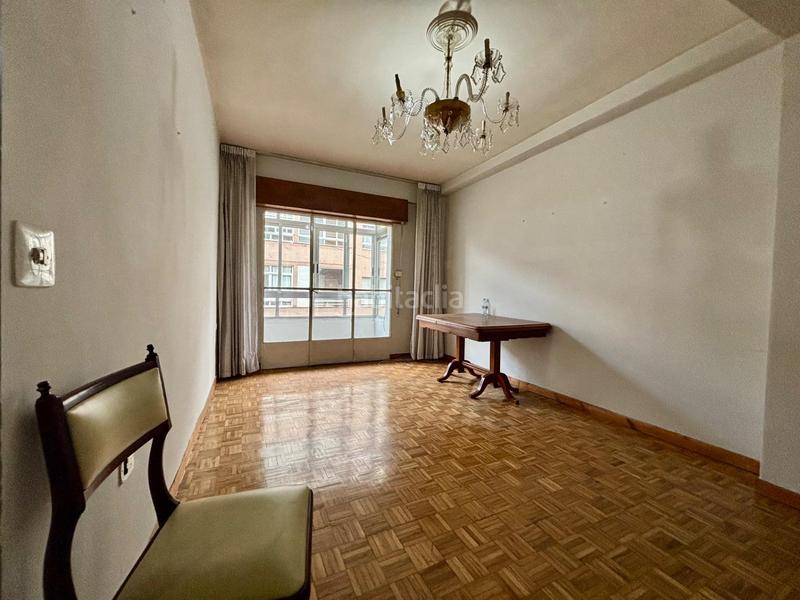 Foto a7982358-647d-497c-969b-66a870c83507. Flat with heating parking in San Francisco Ourense