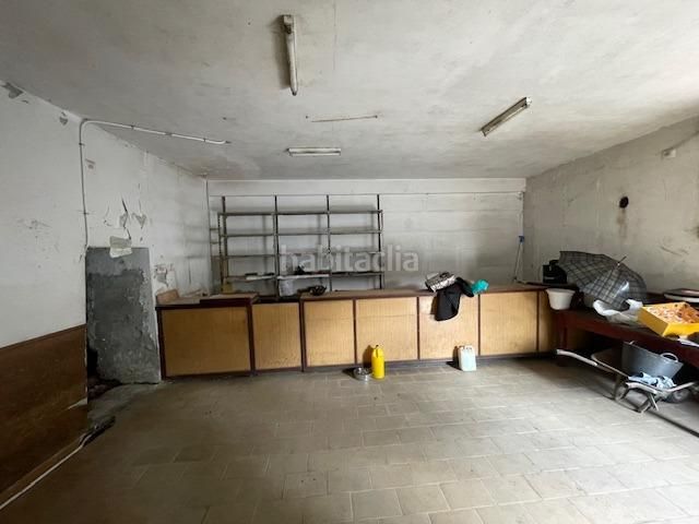 Foto 40b9f10d-4fe2-4c49-a950-6c94c6a89c11. Casa adossada amb aparcament a Irixo (O)