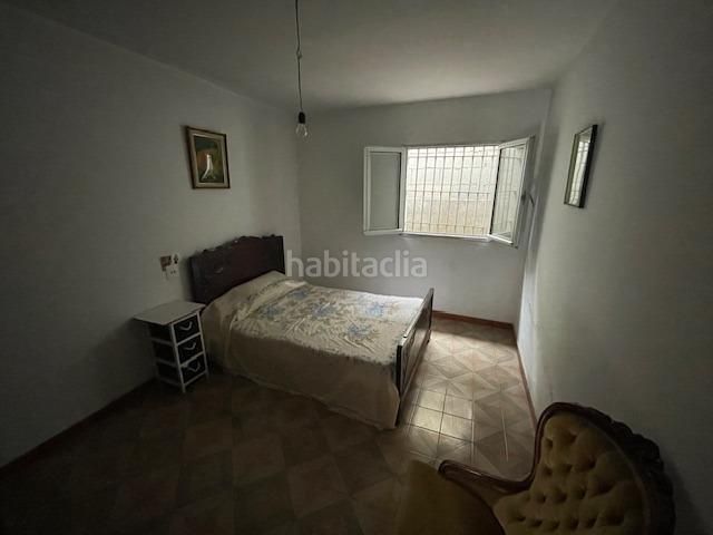 Foto 9a8ab70a-b22c-4e4f-ba82-7e7ead54d294. Casa adossada amb aparcament a Irixo (O)