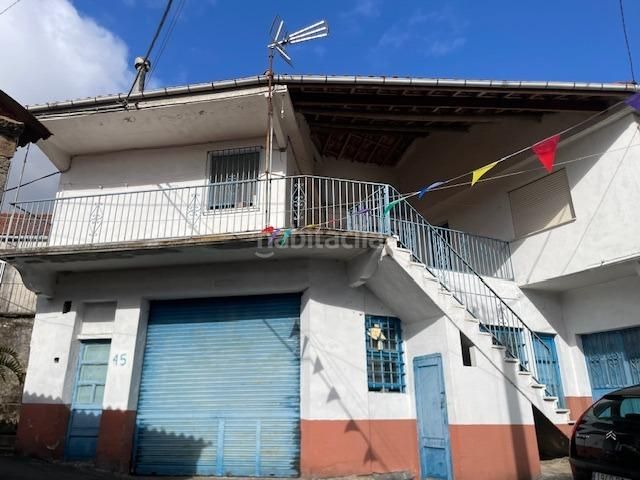 Foto dc269231-db73-41b5-8c57-f2e236afcb09. Casa adossada amb aparcament a Irixo (O)