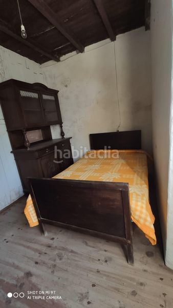 Foto 4776b541-1109-43f7-9e28-baf267945ce8. Masia amb aparcament a Abadín