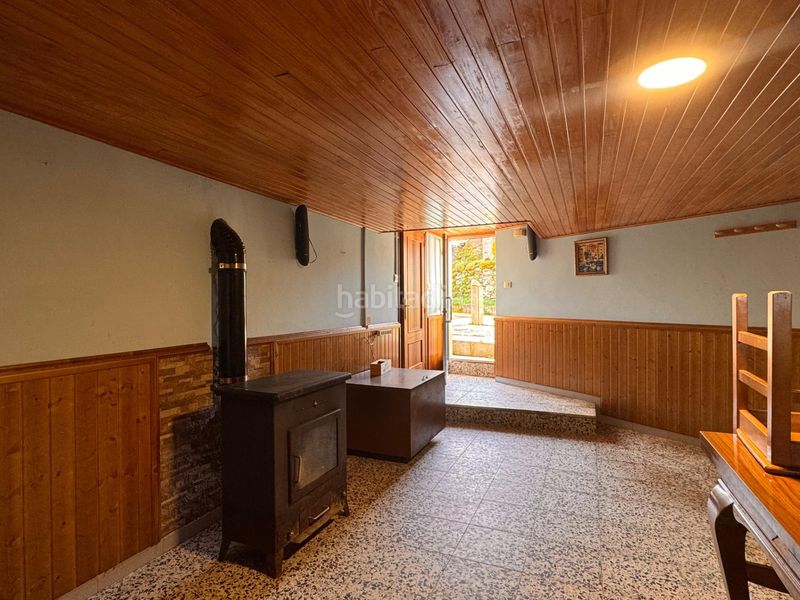 Foto a15a9106-ff24-4b58-a42d-8499f969a890. Casa amb calefacció aparcament a Xinzo de Limia