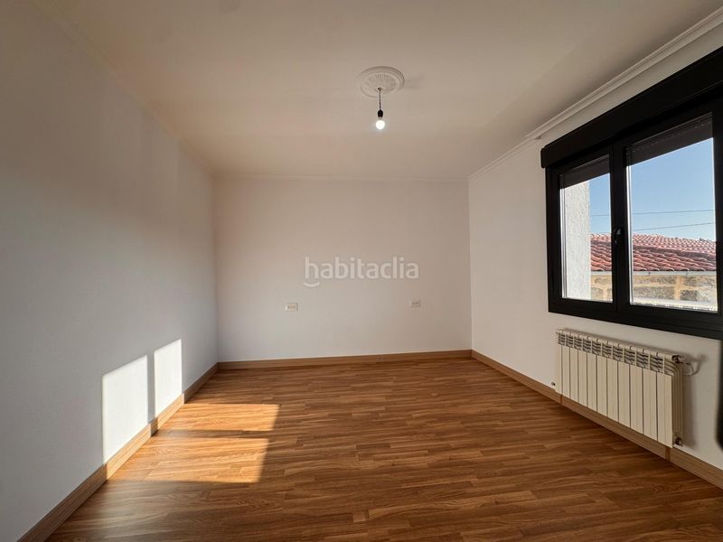 Foto eb598d5e-82b8-4e03-a36d-29c7319b1a28. Casa amb calefacció aparcament a Xinzo de Limia