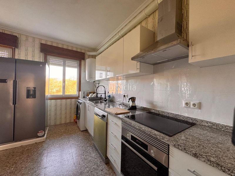 Foto f2e0f83a-2989-45a3-9cf3-e5882359183e. Casa amb calefacció aparcament a Xinzo de Limia