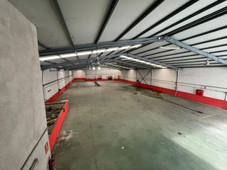 Rent Industrial building in Barrocanes. Nave industrial en alquiler  zona industrial de seixalbo, ourens