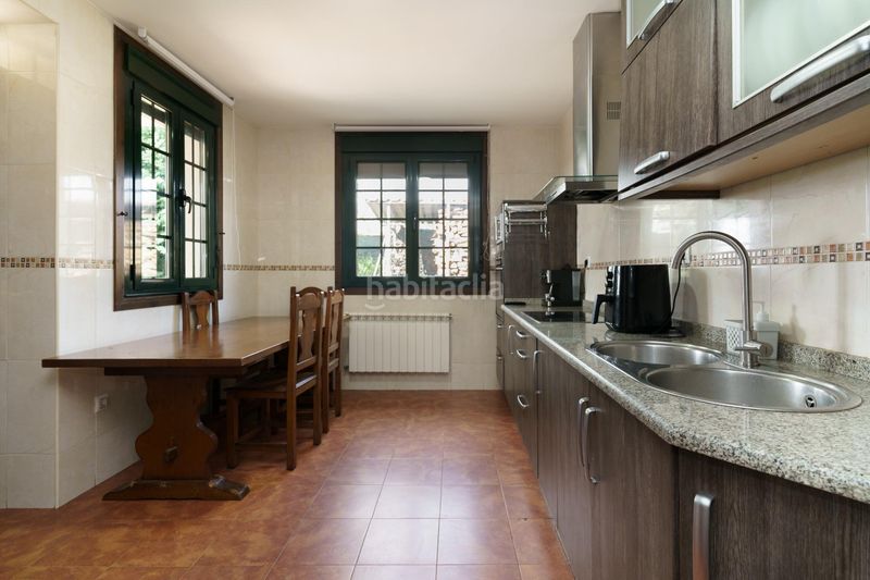 Foto 593ee4ab-0917-40c5-a10a-128837d396c0. Casa amb aparcament a Maceda