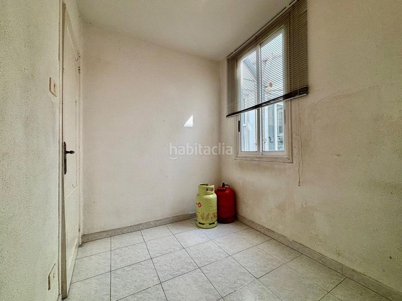 Foto 2a16ff33-c5ab-4e75-bbc8-93fb3556d440. Pis a A Ponte Ourense