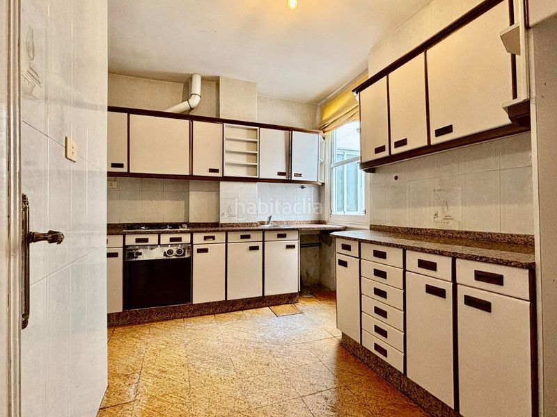 Foto 3069561a-2070-472a-951c-970eab4ec170. Pis a A Ponte Ourense