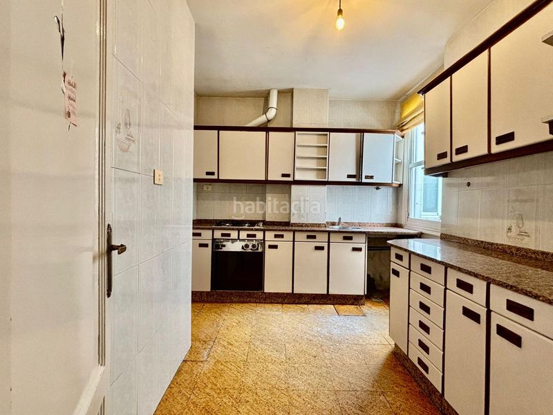 Foto 5226b608-eefe-40ae-ad62-0d5d5c44d943. Pis a A Ponte Ourense