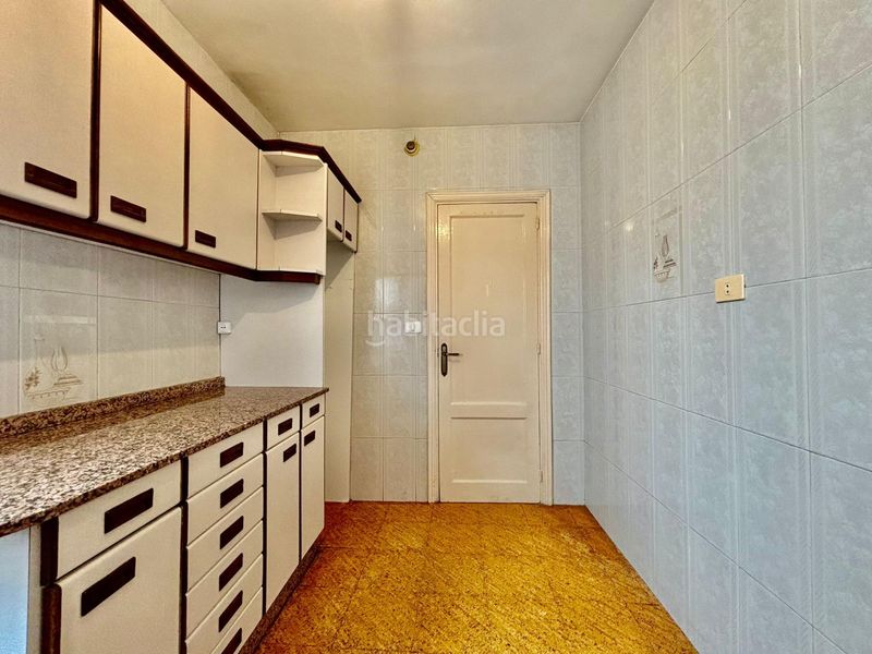 Foto cb57a317-78dc-4095-952e-1eb0c0ff808b. Pis a A Ponte Ourense