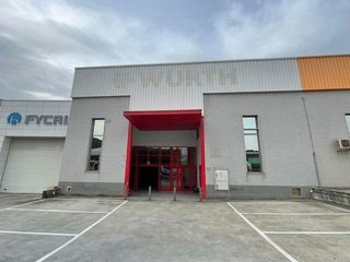 Lloguer Nau industrial a San Cibrao das Viñas. Alquiler nave industrial en polígono de barreiros