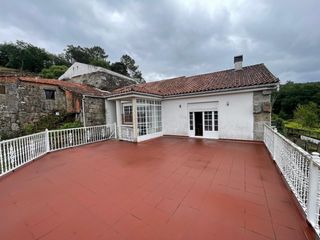 Casa en Cortegada. Se vende casa en ribadavia ourense