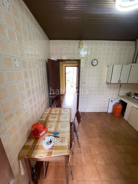 Foto 9c960787-b3ee-4e60-be97-cc938301b178. Casa amb aparcament a Cortegada