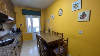 Rent Flat in Mariñamansa. Se alquila piso al lado de la universidad laboral