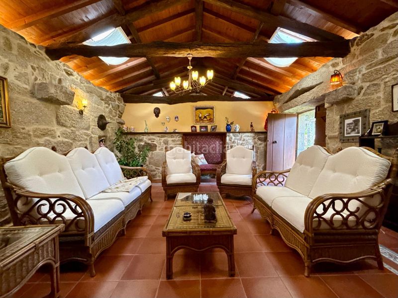 Foto 08cbb93f-2e57-4950-8148-16a31476105c. Casa amb calefacció aparcament a San Amaro