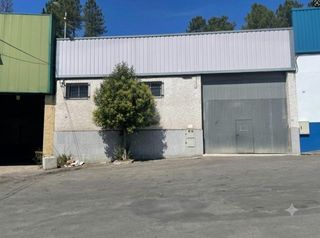 Miete Fabrikhalle in San Cibrao das Viñas. Se alquila nave industrial en poligono barreiros 650 m2