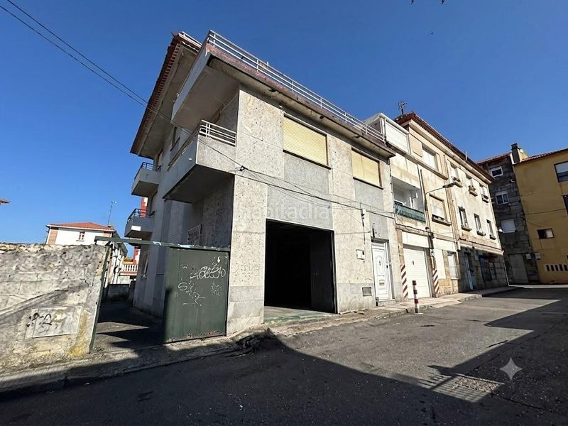 Foto 13655c0f-d3e5-4671-899e-c701e2379fd5. Casa amb aparcament a Teis Vigo