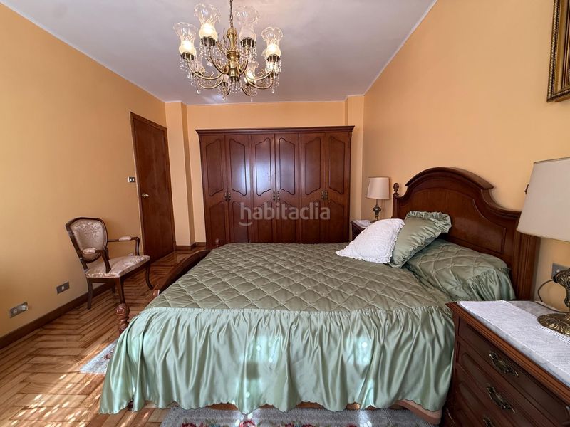 Foto 14955e96-cb66-48b3-8ec9-7179d37bd29f. Casa amb aparcament a Teis Vigo