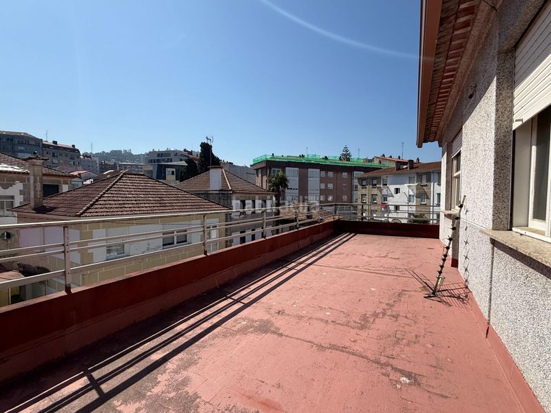 Foto 3b7df2e5-456c-47ee-8836-8e386438e893. Casa amb aparcament a Teis Vigo