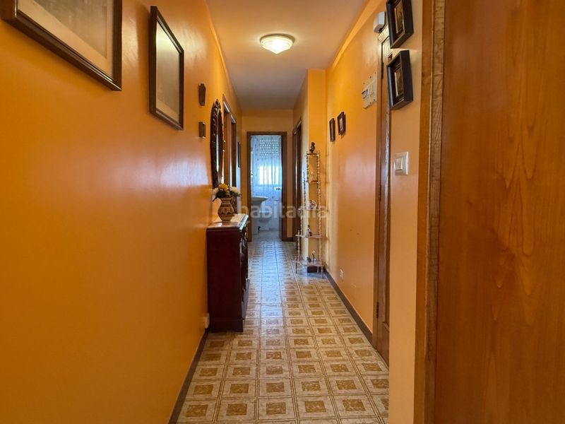 Foto 91e53795-b48c-4d2a-837e-e54b07f10461. Casa amb aparcament a Teis Vigo
