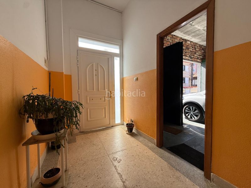Foto 9d7d5466-4f2d-4ddb-b6de-27b3c32f2330. Casa amb aparcament a Teis Vigo