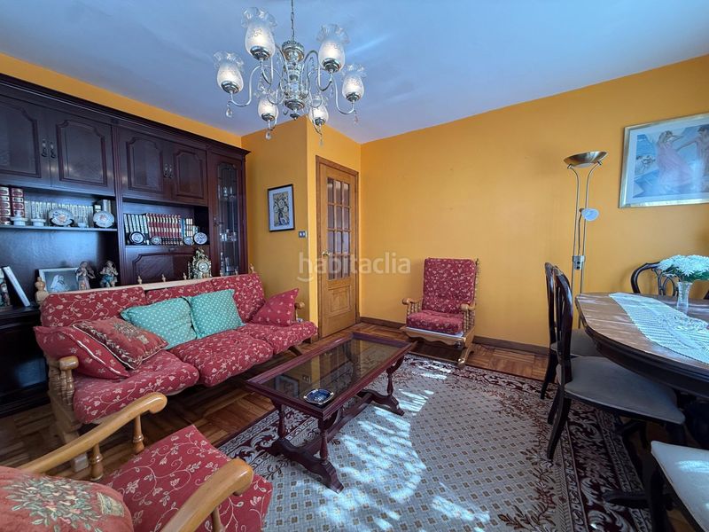 Foto d0173066-3b2f-4b58-a09b-f7091e71cabe. Casa amb aparcament a Teis Vigo