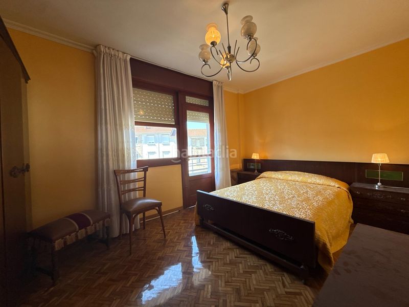 Foto e6aaf024-9756-4b30-8d1d-bafe7dbde5a4. Casa amb aparcament a Teis Vigo