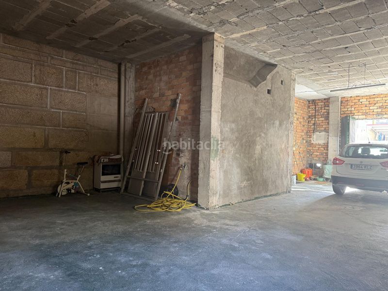 Foto eeb2cbab-665e-43ac-9b9f-9f8406b69d41. Casa amb aparcament a Teis Vigo